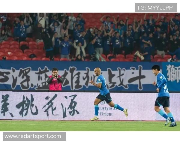 沧州雄狮迎战强敌誓夺胜利 展现球队无畏精神与竞技实力