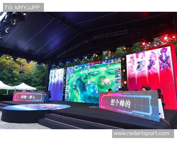 电竞职业联赛的崛起与发展：探索中国电竞产业未来的新机遇与挑战